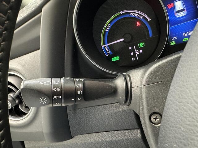 Toyota AURIS 1.8 Hybrid Dynamic