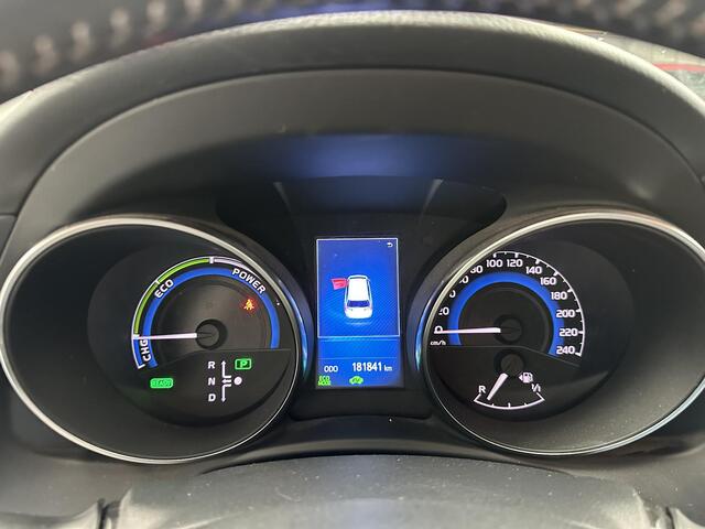 Toyota AURIS 1.8 Hybrid Dynamic