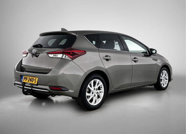 Toyota AURIS 1.8 Hybrid Executive | Trekhaak afneembaar |