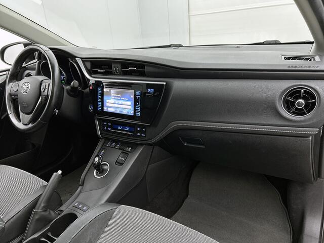 Toyota AURIS 1.8 Hybrid Executive | Trekhaak afneembaar |