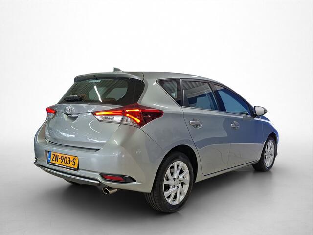 Toyota AURIS 1.2T Active | Camera | LM Velgen |