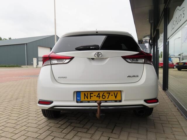 Toyota AURIS 1.2T Dynamic Ecc Cruise Led 2x Pdc Trekhaak 2017