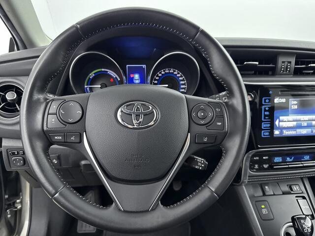 Toyota AURIS 1.8 Hybrid Dynamic | Navigatie | Cruise Control | Achteruitrijcamera | Inruil Chester