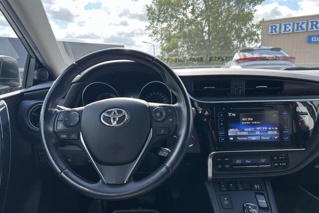 Toyota AURIS Touring Sports 1.8 Hybrid Dynamic Bitone, Trekhaak