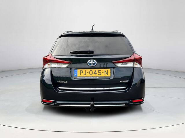 Toyota AURIS Touring Sports 1.8 Hybrid Dynamic | Navigatie | Bluetooth | Parkeercamera | Keyless entry | Licht metalen velgen |