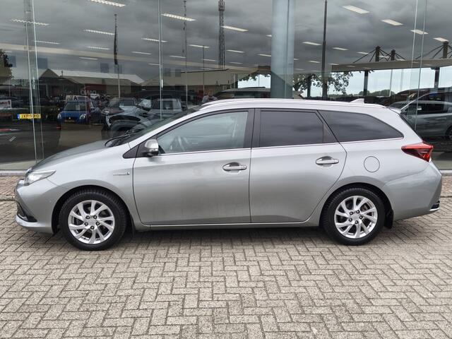 Toyota AURIS Touring Sports 1.8 Hybrid Business Plus | All Season | Trekhaak | Sensoren v/a | Stoelver