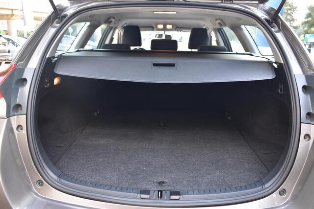Toyota AURIS Touring Sports 1.2T Aspiration 100% Onderhouden | Navigatie | Camera | 12 mnd BOVAG garantie | Whatsapp 06-53188999 – foto 8