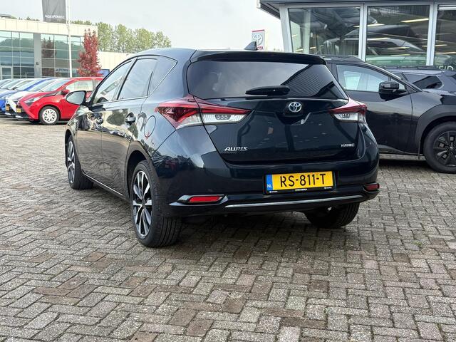 Toyota AURIS 1.8 Hybrid Dynamic – foto 4