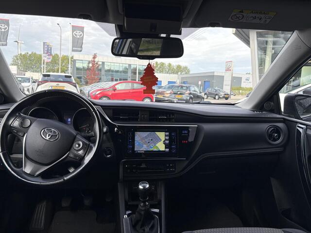 Toyota AURIS Touring Sports 1.2T Dynamic – foto 2