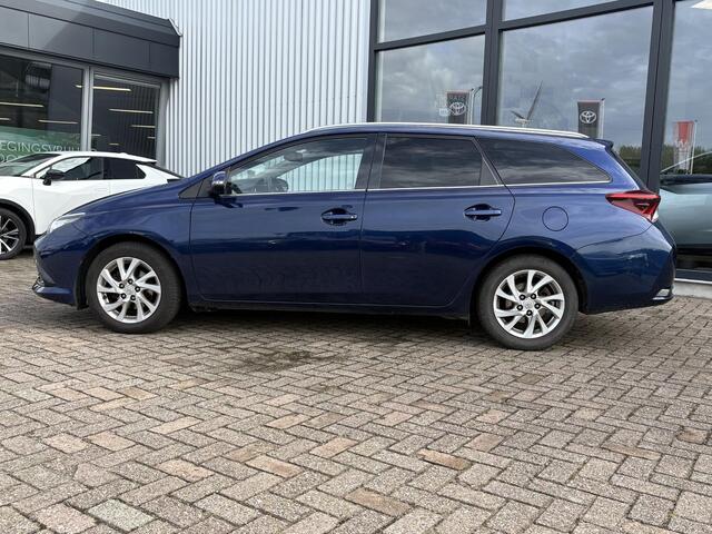 Toyota AURIS Touring Sports 1.2T Dynamic – foto 3