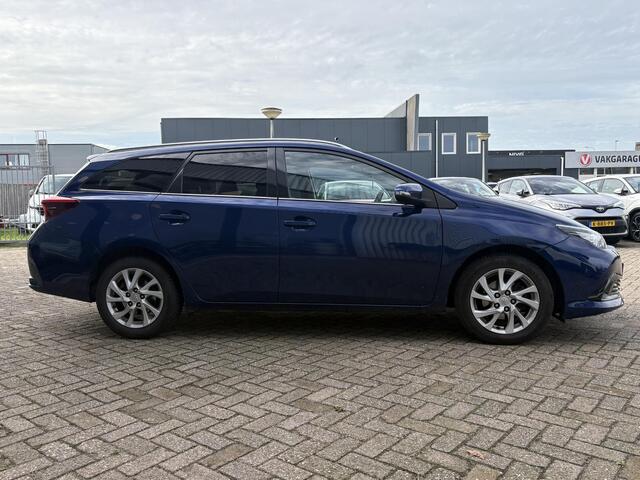 Toyota AURIS Touring Sports 1.2T Dynamic – foto 5