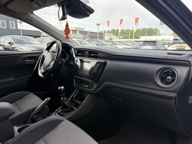 Toyota AURIS Touring Sports 1.2T Dynamic – foto 7