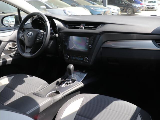 Toyota AVENSIS 1.8 VVT-i SkyView Edition I Automaat I Trekhaak I Navi I Keyless
