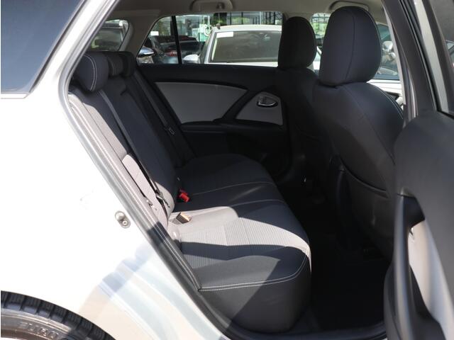 Toyota AVENSIS 1.8 VVT-i SkyView Edition I Automaat I Trekhaak I Navi I Keyless