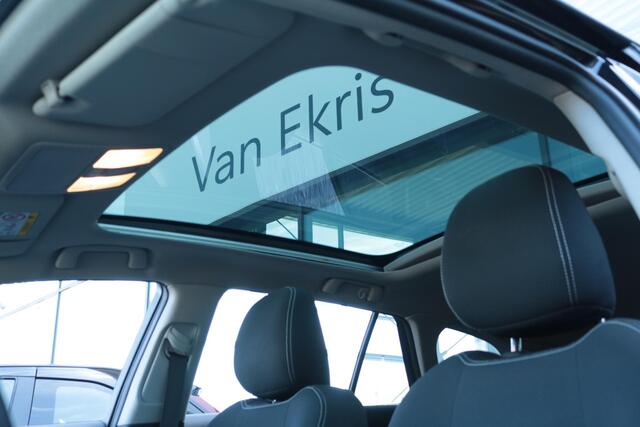 Toyota AVENSIS Touring Sports 1.8 VVT-i SkyView Edition, Panodak, Trekhaak, NAVI