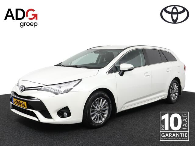 Toyota AVENSIS Touring Sports 2.0 VVT-i Aspiration | Trekhaak | Stoelverwarming | Parkeercamera |