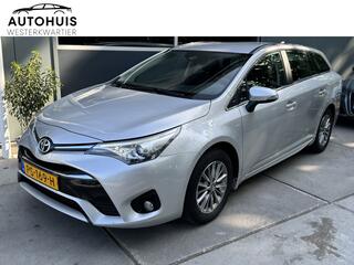 toyota-avensis-touring-sports-1.8-v