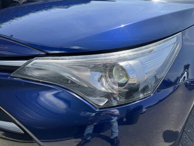 Toyota AVENSIS Touring Sports 2.0 VVT-i Dynamic | Navigatie | Camera | Cruise Control | Lane Assist | Trekhaak |