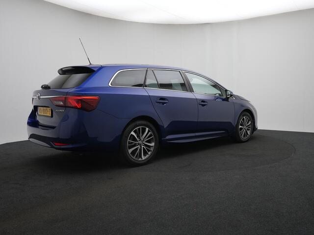 Toyota AVENSIS Touring Sports 1.8 VVT-i Lease Pro