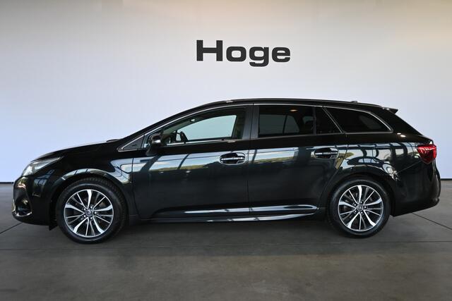 Toyota AVENSIS Touring Sports 1.8 VVT-i SkyView Limited Clima Navigatie Cruise Panoramadak Lane Assist Camera 100% Dealer Onderhouden! Inruil Mogelijk!