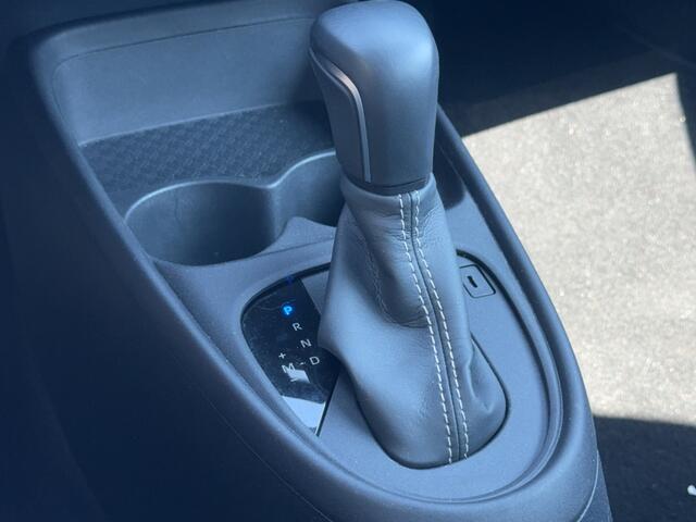 Toyota AYGO X 1.0 VVT-i S-CVT play Automaat | Adaptive Cruise | Keyless | Climate