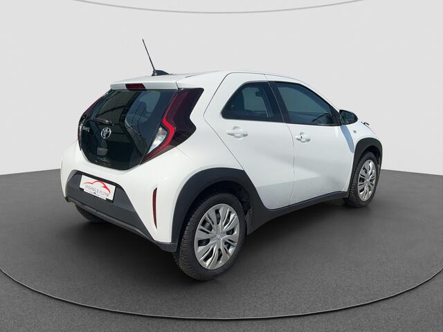 Toyota AYGO X 1.0 VVT-i S-CVT play Automaat | Adaptive Cruise | Keyless | Climate