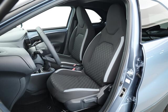 Toyota AYGO X 1.0 VVT-i MT Team D | Navi by App | Camera | Keyless | Stoelverw. | Adapt. Cruise