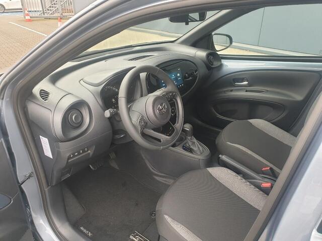 Toyota AYGO X 1.0 VVT-i MT Play Toyota Aygo X 1.0 VVT-i MT play CVT automaat / AppleCarPlay-Android auto