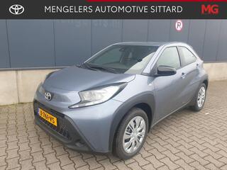 toyota-aygo-x-1.0-vvt-i-mt-play-toy