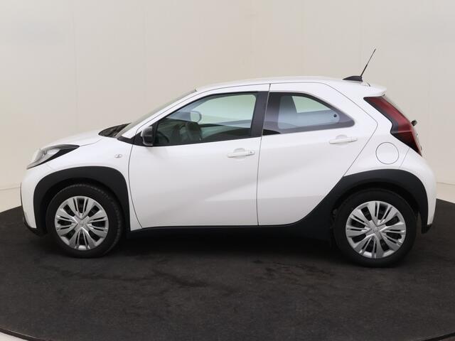 Toyota AYGO 1.0 VVT-i S-CVT Play | Adapt. Cruise | Camera | Airco | Apple Ca