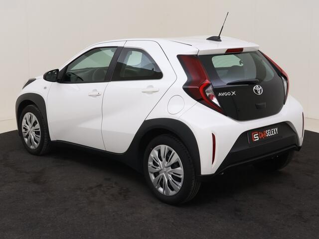 Toyota AYGO 1.0 VVT-i S-CVT Play | Adapt. Cruise | Camera | Airco | Apple Ca