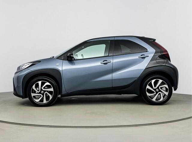 Toyota AYGO X 1.0 VVT-i MT Pulse Direct Leverbaar! | Apple Carplay Draadloos | Privacy Glass | ¤1.000.- inruilpremie mogelijk! | Direct Leverbaar |