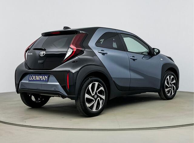 Toyota AYGO X 1.0 VVT-i MT Pulse Direct Leverbaar! | Apple Carplay Draadloos | Privacy Glass | ¤1.000.- inruilpremie mogelijk! | Direct Leverbaar |