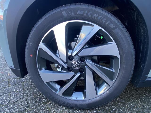 Toyota AYGO X 1.0 VVT-i S-CVT Envy