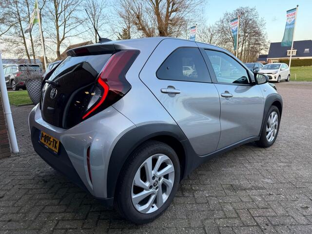 Toyota AYGO 1.0 VVT-I S-CVT PLAY AUTOMAAT! CAMERA/TREKHAAK/NAVIGATIE VIA CA