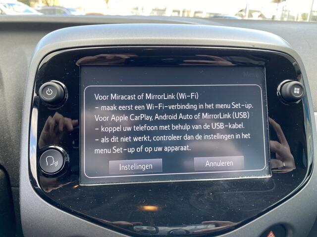 Toyota AYGO 1.0 VVT-i x-joy
