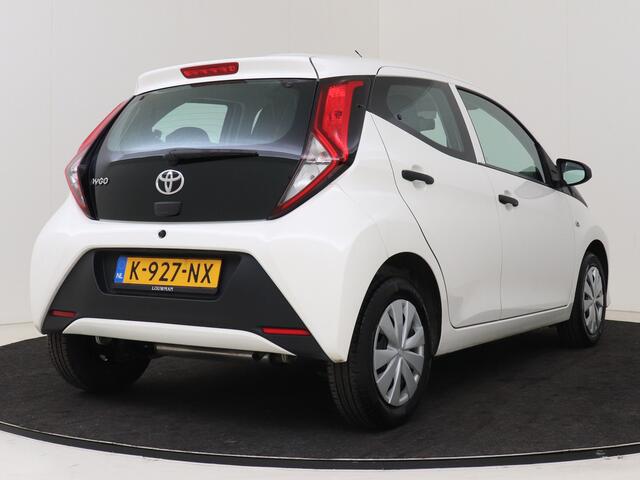 Toyota AYGO 1.0 VVT-i x-fun I Airco I 5 Deurs I Zuinig I Centrale vergrendeling met afstandsbediening I Elektrische ramen voor I 1e Eigenaar I Volledig LOUWMAN Onderhouden I