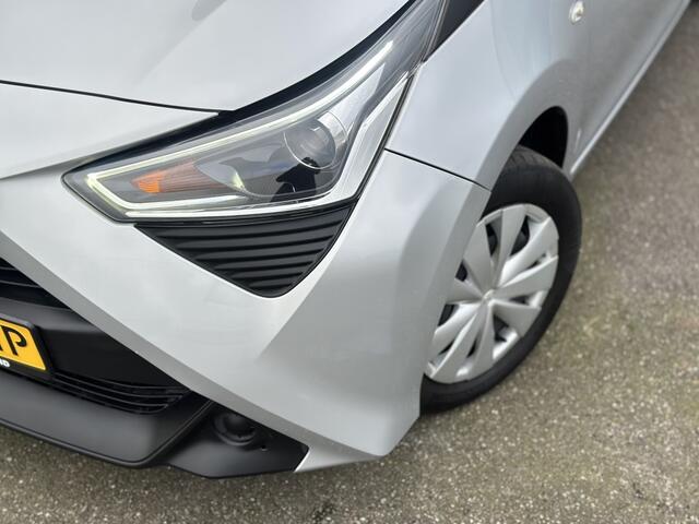 Toyota AYGO 1.0 VVT-i x-fun