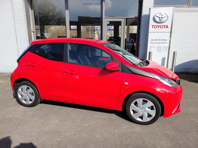 Toyota AYGO 1.0 VVT-i x-now Airco|Cruise|El.ramen|El.spiegels|Audio