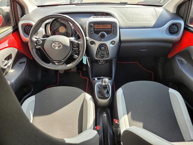 Toyota AYGO 1.0 VVT-i x-now Airco|Cruise|El.ramen|El.spiegels|Audio