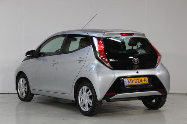 Toyota AYGO 1.0 VVT-i x-cite Camera | Airco | Touchscreen