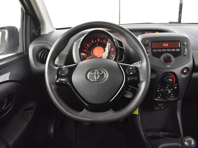 Toyota AYGO 1.0 VVT-i x-fun | Camera | Nw All Season