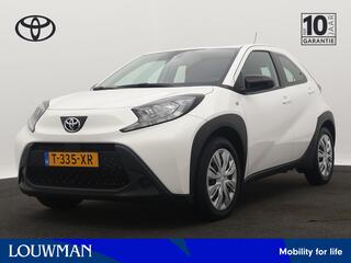 toyota-aygo-x-1.0-vvt-i-s-cvt-play-