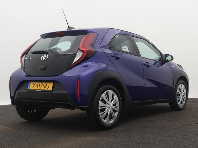 Toyota AYGO X 1.0 VVT-i S-CVT Play | Camera | Airco |