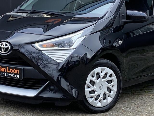 Toyota AYGO 1.0 VVT-i x-play/Camera/Cruise control/Airco