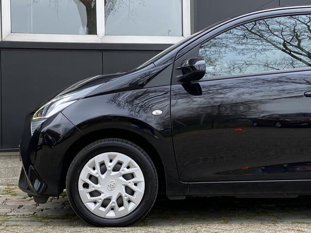 Toyota AYGO 1.0 VVT-i x-play/Camera/Cruise control/Airco