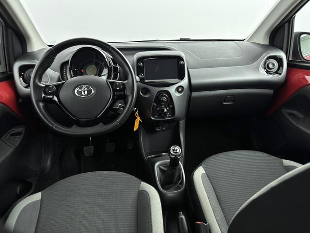 Toyota AYGO 1.0 VVT-i x-play | Airco | Achteruitrij Camera | Cruise Control |