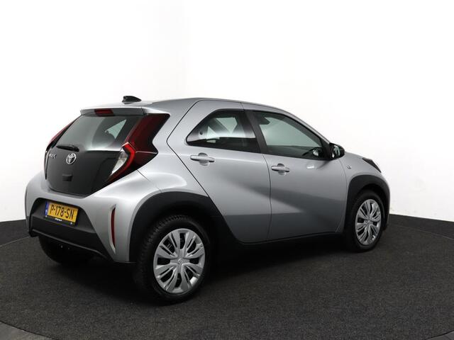 Toyota AYGO X 1.0 VVT-i MT Play | Adaptive Cruise Control | Apple Carplay | Android Auto | Achteruitrijcamera |