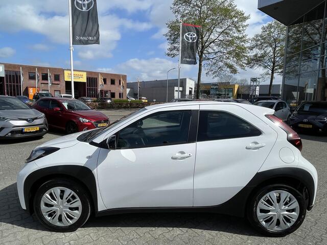 Toyota AYGO X 1.0 VVT-i MT Play Stoelverwarming