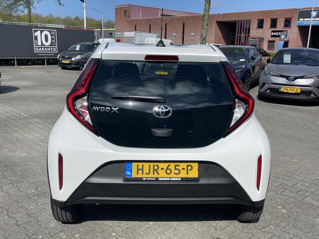 Toyota AYGO X 1.0 VVT-i MT Play Stoelverwarming